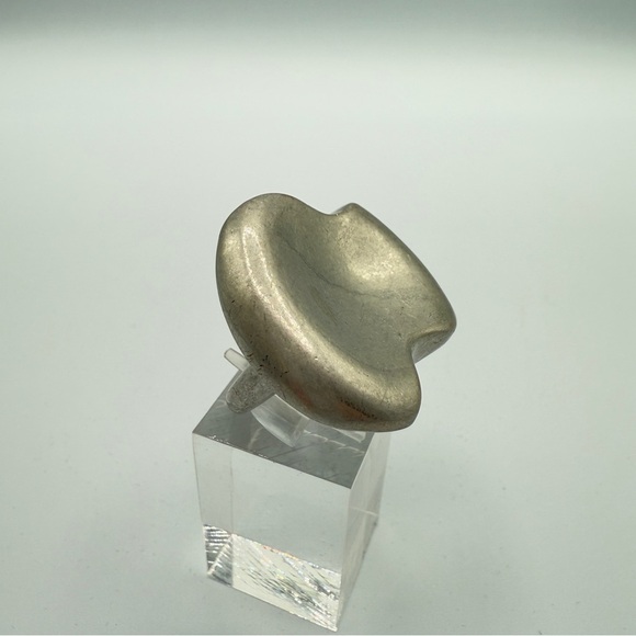 Modernist Abstract Silver Tone Ring - Picture 3 of 14